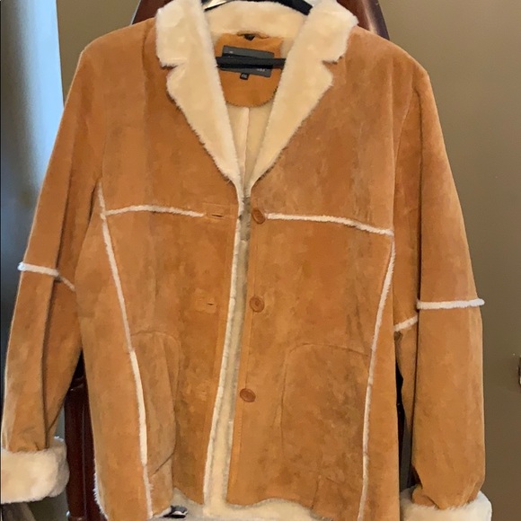 Leather coat - Picture 1 of 5